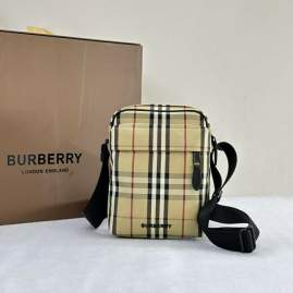 Picture of Burberry Handbags _SKUfw202701115fw